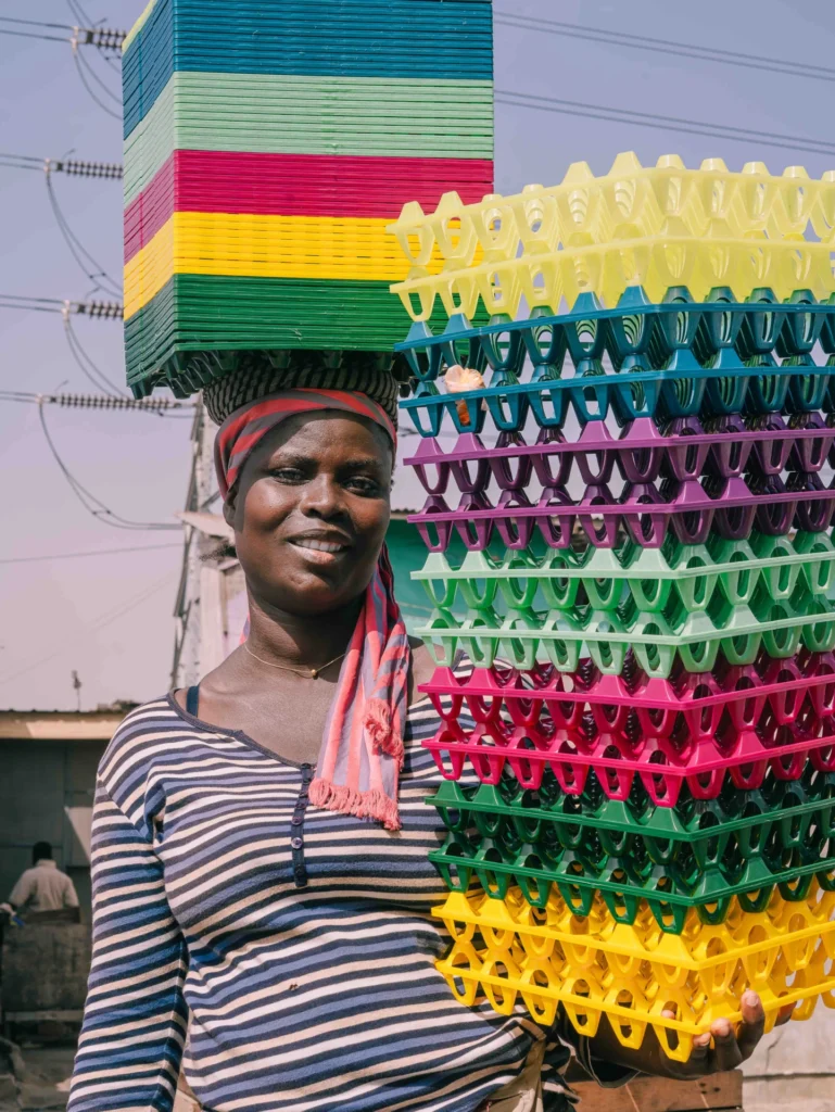 Crate lady - Anne-Laure Guéret photography